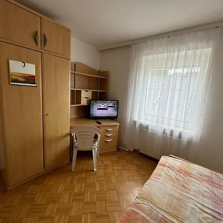 Helle In Gruener Lage - Naehe Zentrum * Лінц