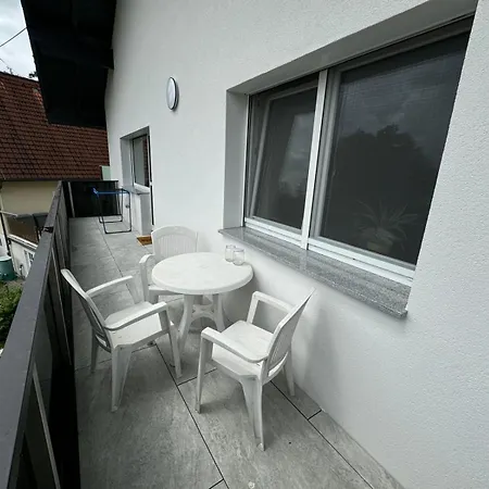 Helle In Gruener Lage - Naehe Zentrum Апартаменти Лінц