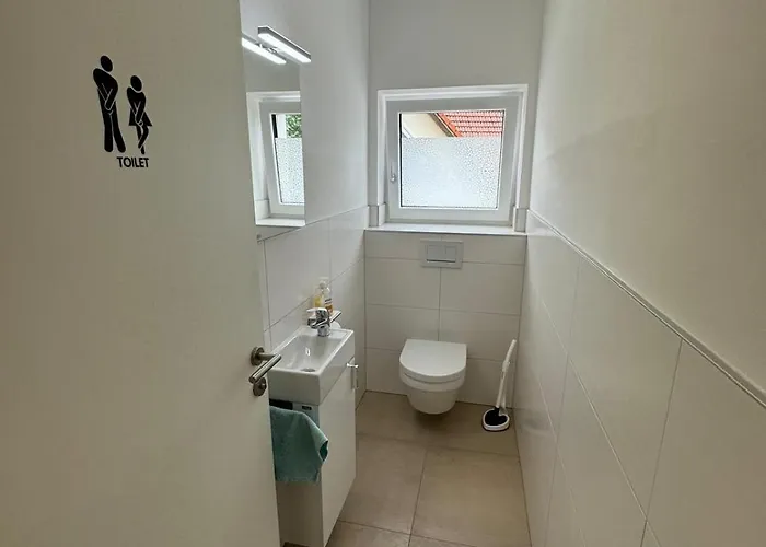 Helle In Gruener Lage - Naehe Zentrum * לינץ