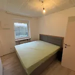 Helle In Gruener Lage - Naehe Zentrum
